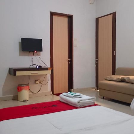 Reddoorz Syariah At Grand Taufiq Tarakan Eksteriør billede