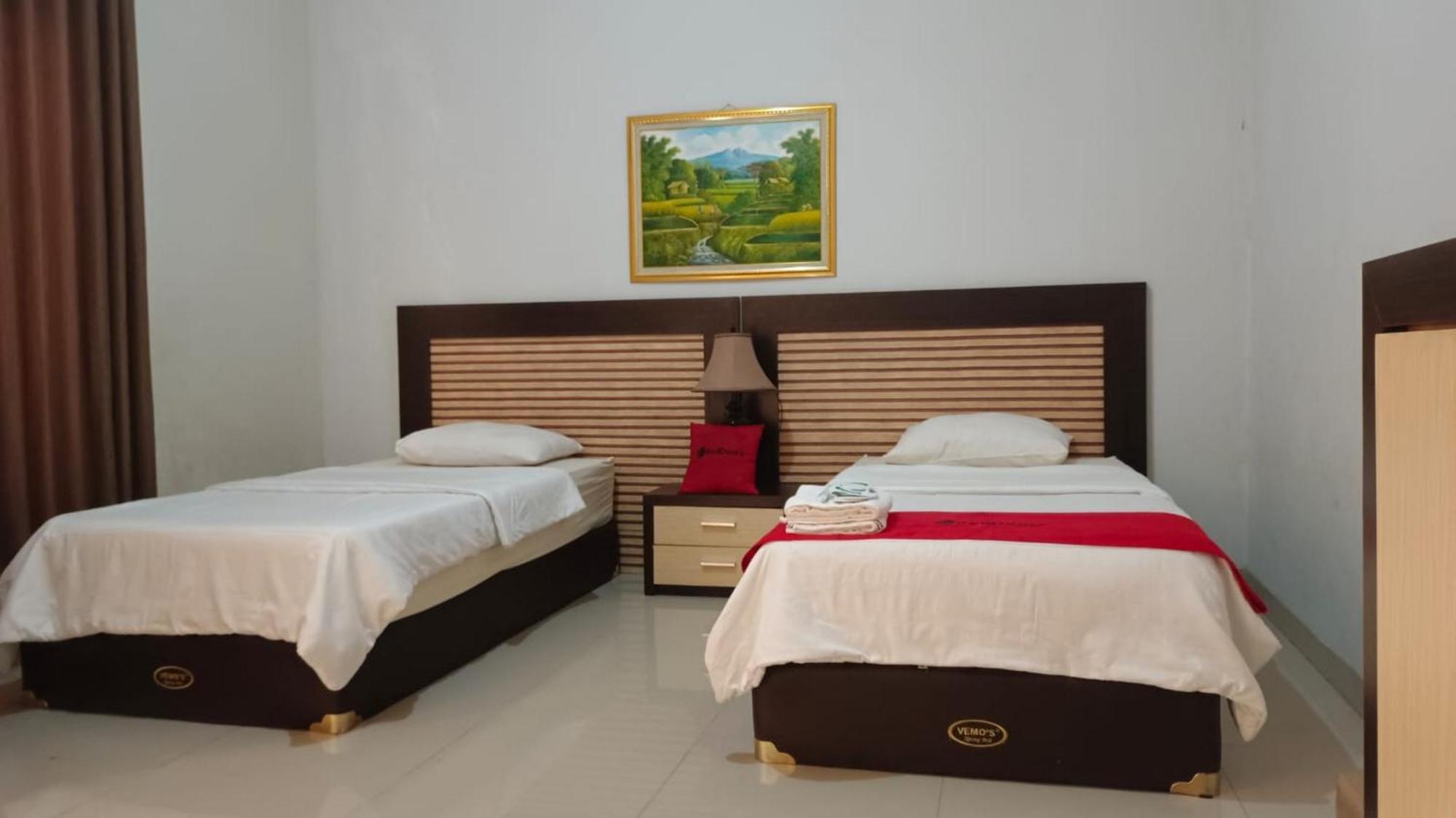 Reddoorz Syariah At Grand Taufiq Tarakan Eksteriør billede