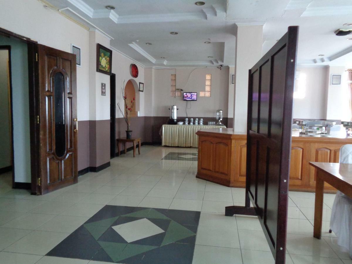 Reddoorz Syariah At Grand Taufiq Tarakan Eksteriør billede