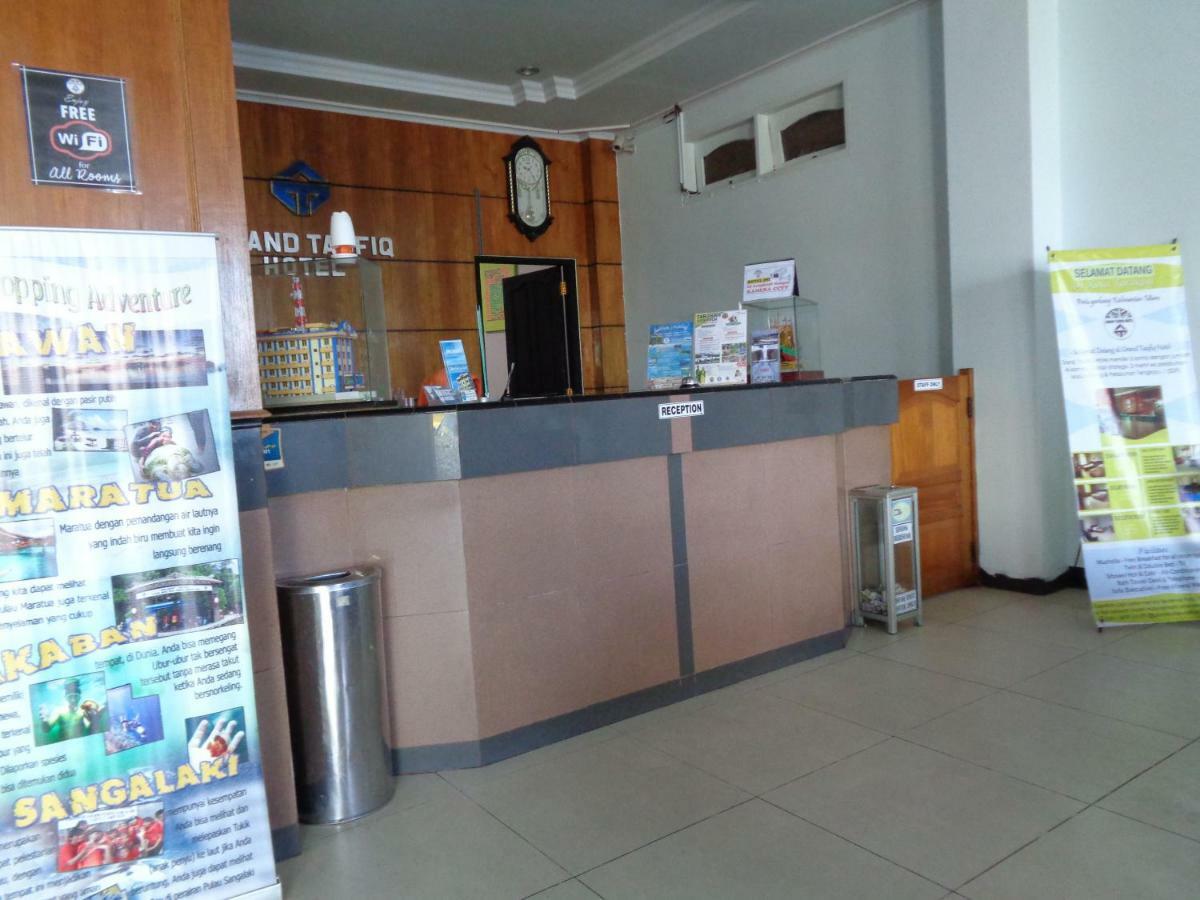 Reddoorz Syariah At Grand Taufiq Tarakan Eksteriør billede