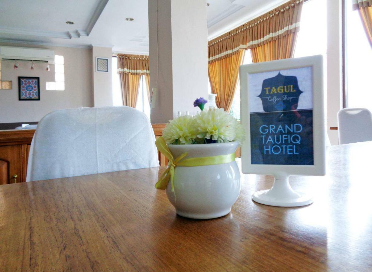 Reddoorz Syariah At Grand Taufiq Tarakan Eksteriør billede